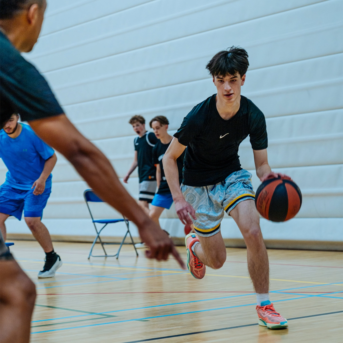 Basketbaltraining bij Athlete Academy in Almere