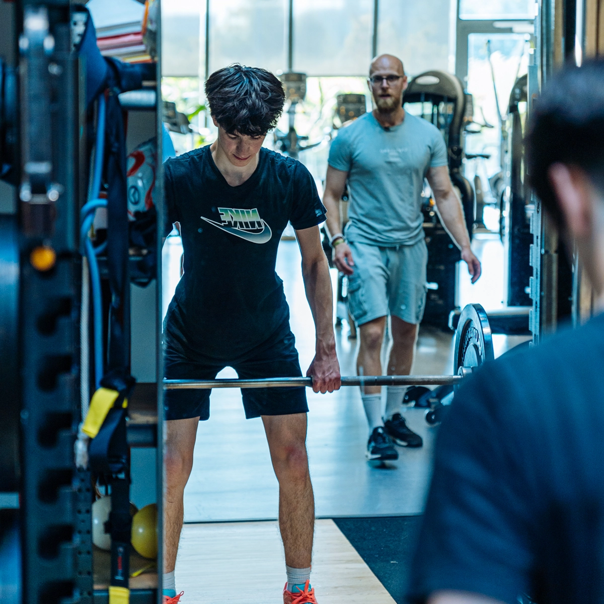 Spelers en trainers van Athlete Academy in Almere