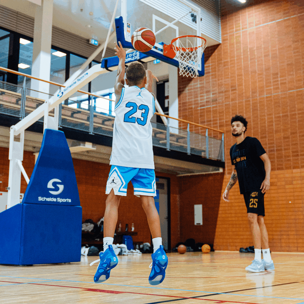 10 Athlete Academy Basketbal & Performance Social Media